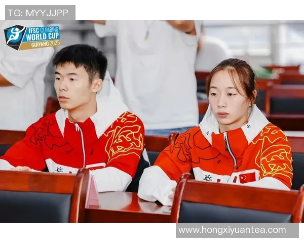 南京攀岩队在极限运动世界杯中的团队协作表现分析与点评