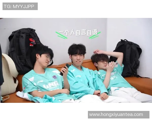 赛后复盘：LNG与FPX对决中的速度较量与战术分析